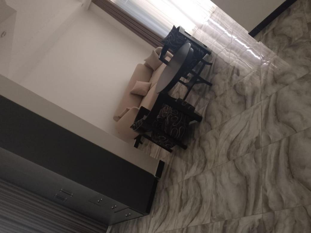 Water Pavilion Hotel Keroka Luaran gambar