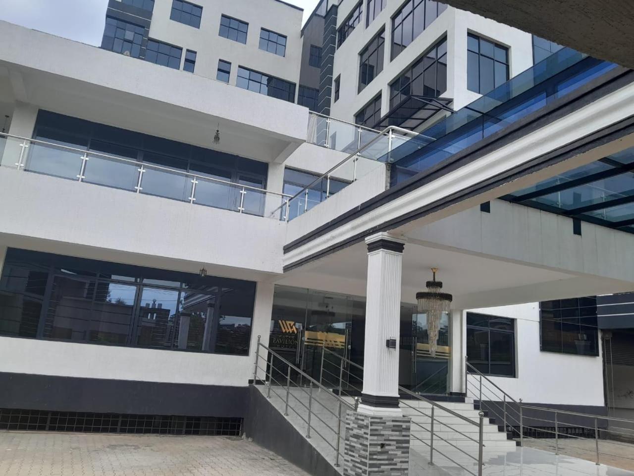 Water Pavilion Hotel Keroka Luaran gambar